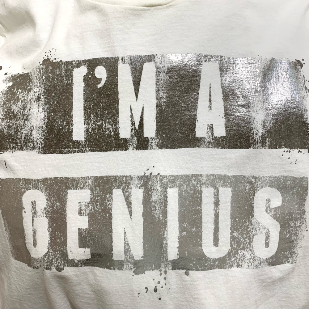 GUESS Los Angeles White I’m A Genius Bold Graphic T-Shirt NWT Size Small